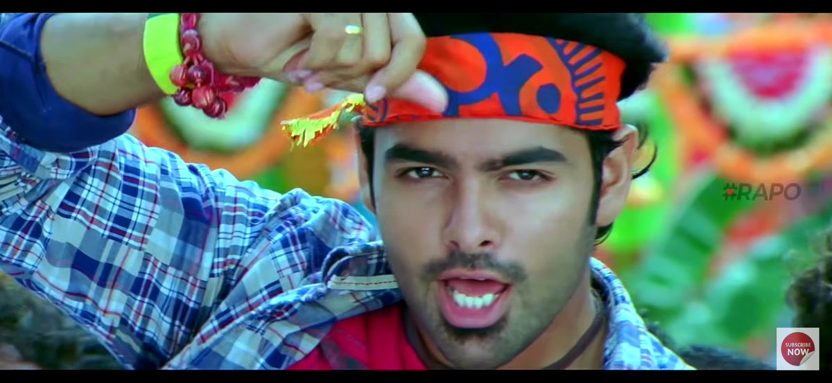 Thyview's tweet photo. Ganesh movie lo.. Raja Ghana Raja song.. Rapo steps &amp; Song 👌 untadi https://t.co/96VkBnwdAG