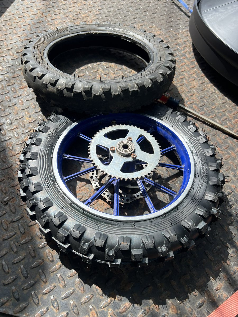 Baseball25dave1's tweet photo. Very productive day. Helped my pops with some roof repair work. Replaced the rear tire and brakes on one of the bikes. Had a nice surprise that a few of the tires my dad bought, fit one of the quads. Got my third feeder assembled and up and ready, finally knocked out homework. https://t.co/aq8Dz50ZPp