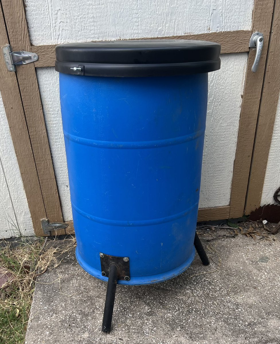 Baseball25dave1's tweet photo. Very productive day. Helped my pops with some roof repair work. Replaced the rear tire and brakes on one of the bikes. Had a nice surprise that a few of the tires my dad bought, fit one of the quads. Got my third feeder assembled and up and ready, finally knocked out homework. https://t.co/aq8Dz50ZPp