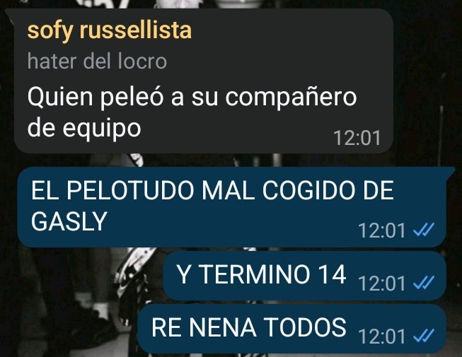 mayonessam's tweet photo. a veces siento que sofy teme por su vida JSJDJD #freesofy ( @_col4pintonic3_ @So_63GR ) https://t.co/vN3EtTO8yo