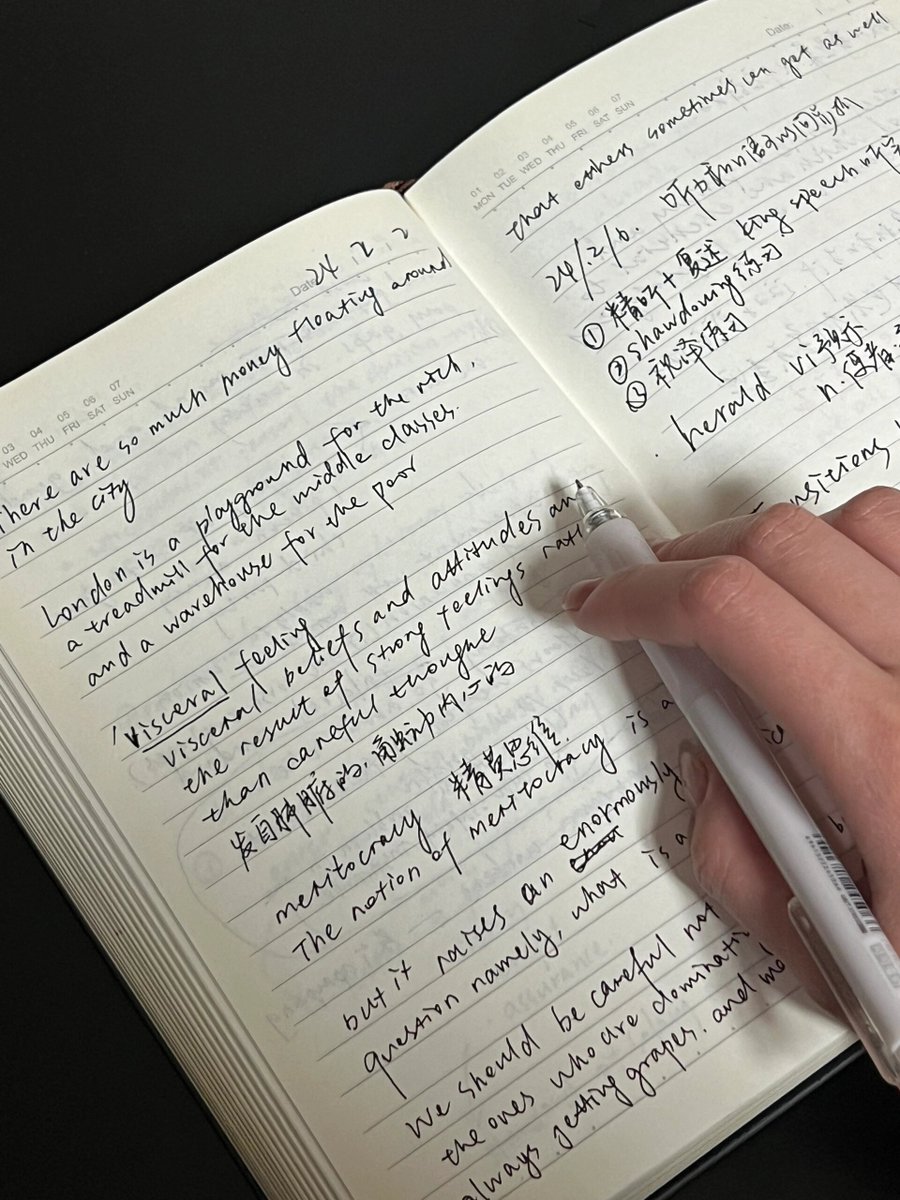 LavetaSchoyjl's tweet photo. Want to try something new Spend 15 mins daily on hand lettering—super fun, easy to pick up, and turns plain notes into lovely little works! Start your cozy hobby now!， https://t.co/Nemckw5M8C