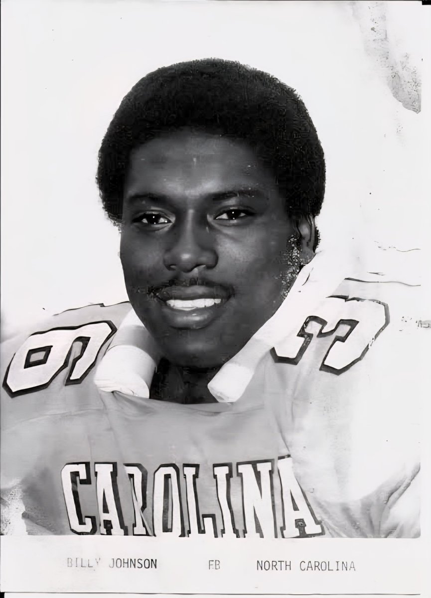uncsportsphotos's tweet photo. Former Tar Heel Running Back Billy Johnson https://t.co/88DsdbyhN0
