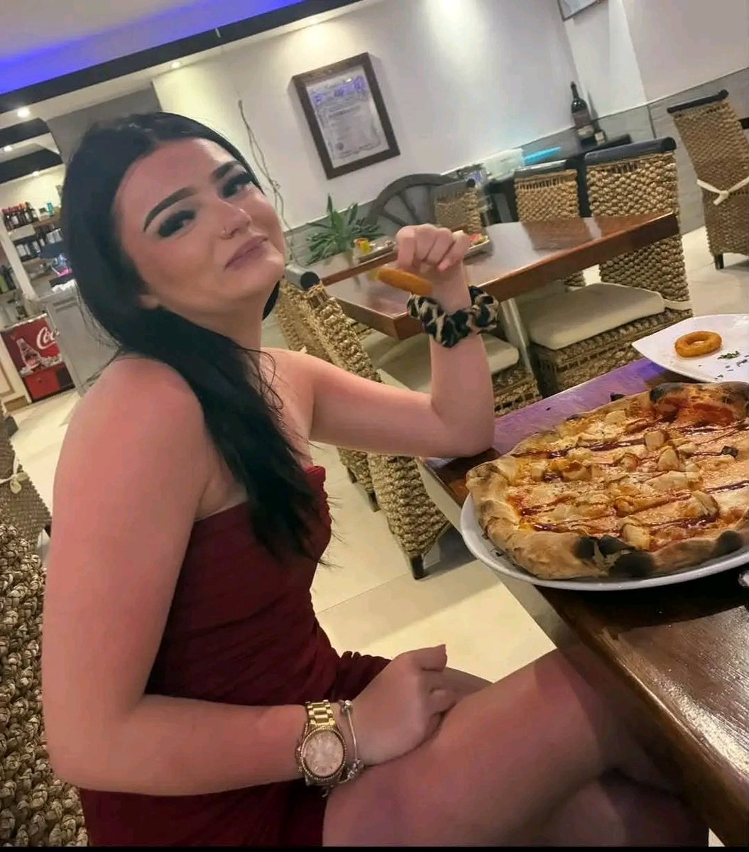 FreyjaBakke's tweet photo. HIGH RISK MISSING this is a different photo of Jessica 🚨🚨 MISSING — PLEASE SHARE 🚨🚨

JESSICA IS MISSING — PLEASE HELP US FIND HER.

Jessica left home at around 4:10pm on Saturday 12th September and was last located in Blackburn.

👗 Wearing: red leggings, black Canada Goose bubble coat and carrying a cream bag.

👤 Description: 4ft 11ins, very slim, dark brown hair, nose piercing, eyebrow slit and tongue piercing.

⚠️ Jessica is very vulnerable and considered high risk. Police are involved and we are extremely worried about her.

📍 She has links to Blackburn, Todmorden, Halifax and Bradford.

If you have seen Jessica or have any information about where she could be, please contact the police or message Natalie Hoyle immediately.

❤️ Jessica, if you see this, please come home. Your family love you so much and are worried sick. Please just make contact with someone so we know you are safe.

If you have any information, please call 101 and quote 434 13/9/26.

🙏 PLEASE SHARE — YOU COULD HELP BRING JESSICA HOME. 🙏

#missingperson #missing #findjessica #highriskmissing #blackburn #todmorden #halifax #bradford #northwestuk #ukmissing #pleasehelp #sharetofind #bringherhome #penninemediauk