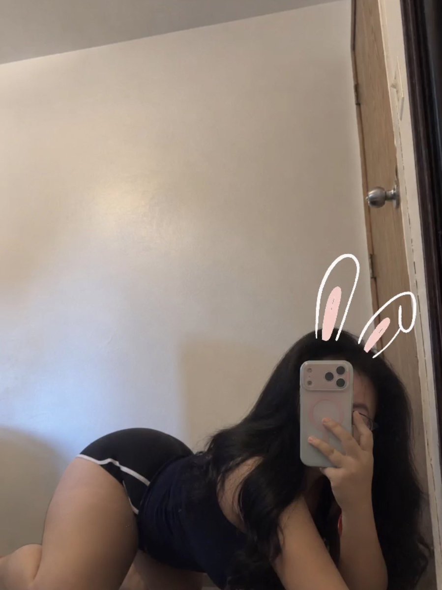 avalovre's tweet photo. repost 🐰 

#nsfwtwt #nsfw #horny #girls #nsfwtwtًً https://t.co/LpntBjXs6l