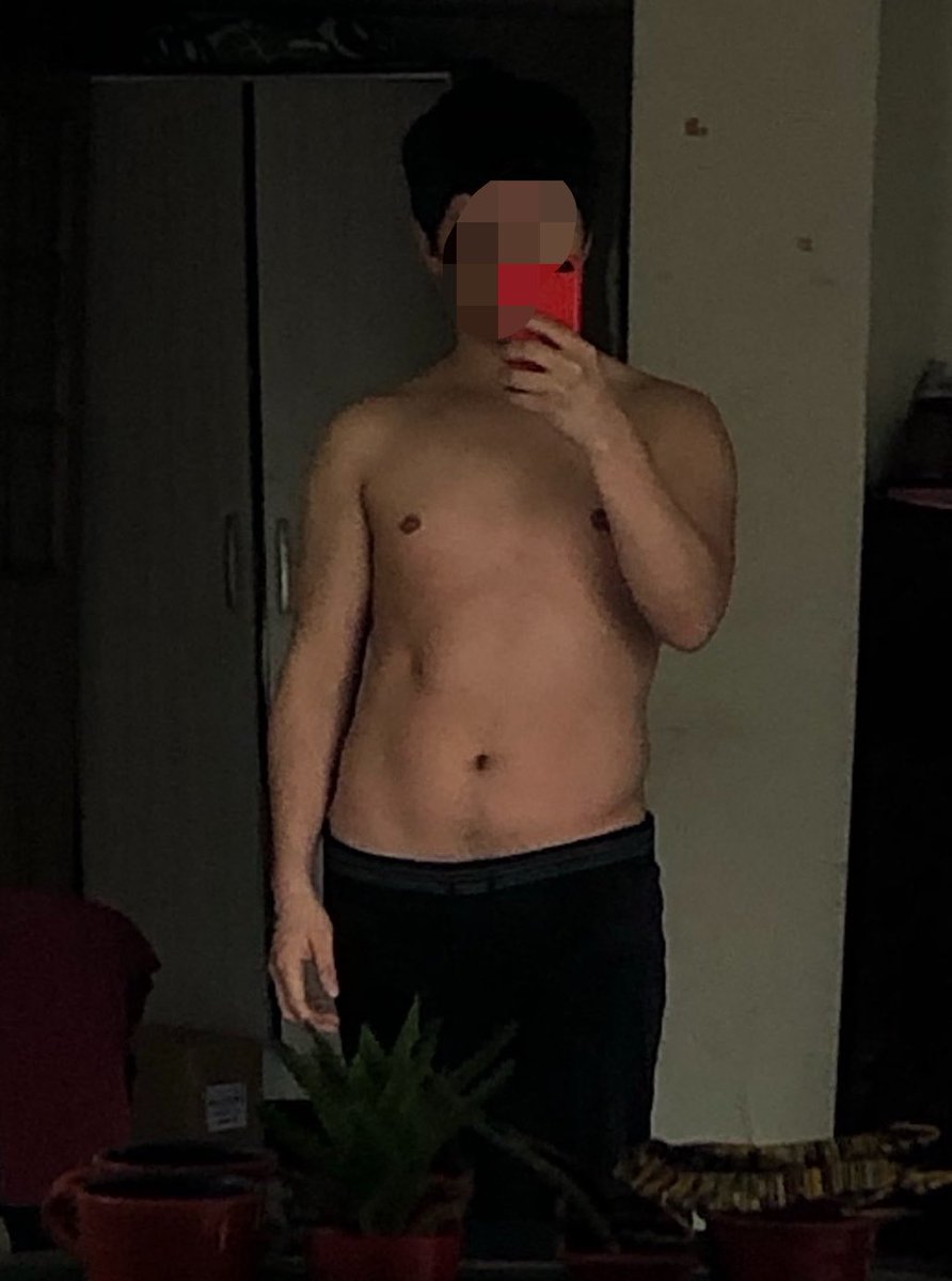 11118888j's tweet photo. me encontre estas del 2018 (y yo pensaba que estaba gordito que mal la dismorfia) https://t.co/vFop29Nvry