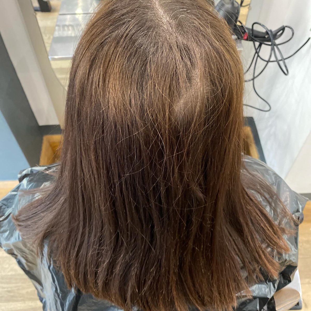 BianoTNC's tweet photo. 🔥🔥🔥
Swipe to see the before 👉
Full head roots, Cut &amp; Finish. Colour by Apprentice Evie
Cut &amp; Finish by Jodie
Products used
• L’Oréal professional Fluidifier
• L’Oréal professional Mythic oil https://t.co/77jTljYBfW