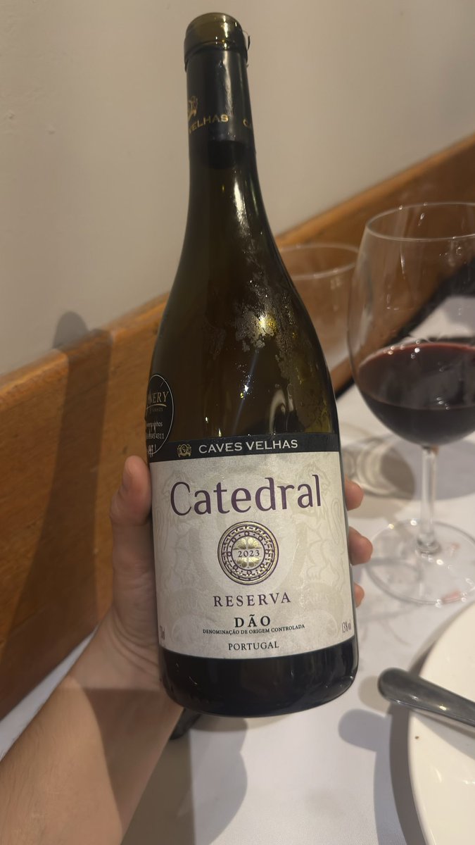 AccoTayna's tweet photo. O vinho mais gostoso é o que o cliente paga 😮‍💨 https://t.co/jFhkW0ay55
