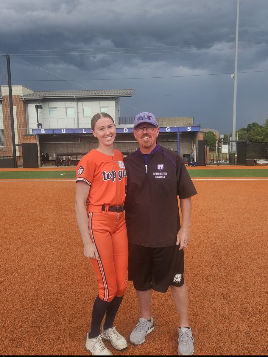 KayleeFelix01's tweet photo. Thank you to @CoachFerrill and staff for an amazing camp! I really enjoyed the opportunity to compete, learn from the coaching staff, and get a feel for the program. I’m grateful for the chance to showcase myself and connect with the coaches and players. Thank you again! 💜🐾 https://t.co/5AusMlAZFg