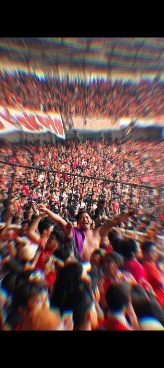 Ctrn_13's tweet photo. Upload ah, terimakasih @Persija_Jkt  &amp; pengurus pusat yang sudah berusaha agar pertandingan ini tetap terlaksana dijakarta. Respect. https://t.co/xBJz7To2uh