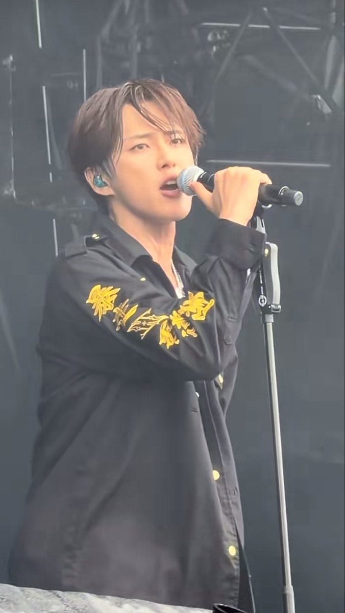 jam113yu's tweet photo. 特攻服純喜くんかっけぇ🥹🥹🥹
歌ってる時の純喜くんだいす��すぎる✨

#JO1 #河野純喜
https://t.co/3gtKH3aAC1 https://t.co/UND4QH04lz