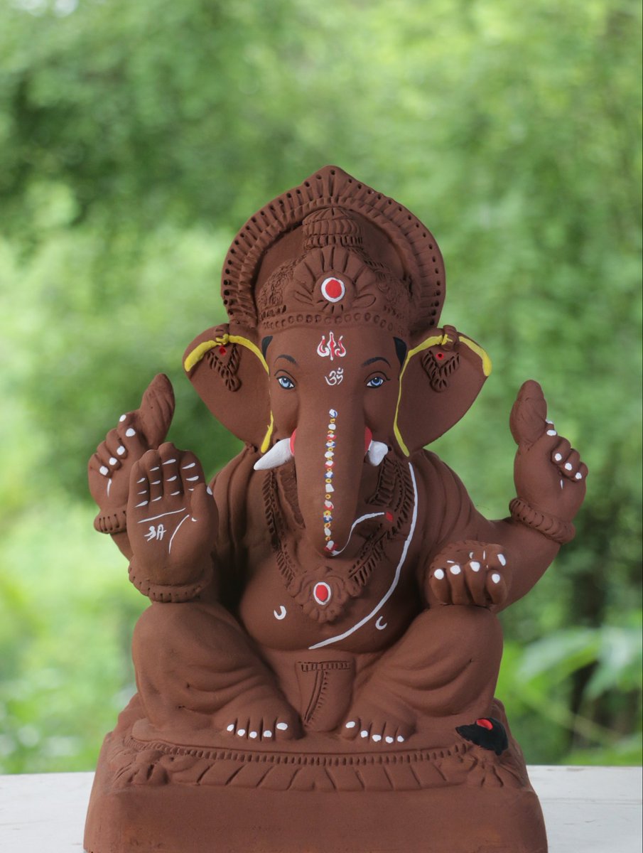 ChaudhryShankar's tweet photo. Wishing everyone a very Happy Ganesh Chaturthi! May Lord Ganesha bless us with abundant happiness &amp; prosperity. https://t.co/wnJjQwpcLC