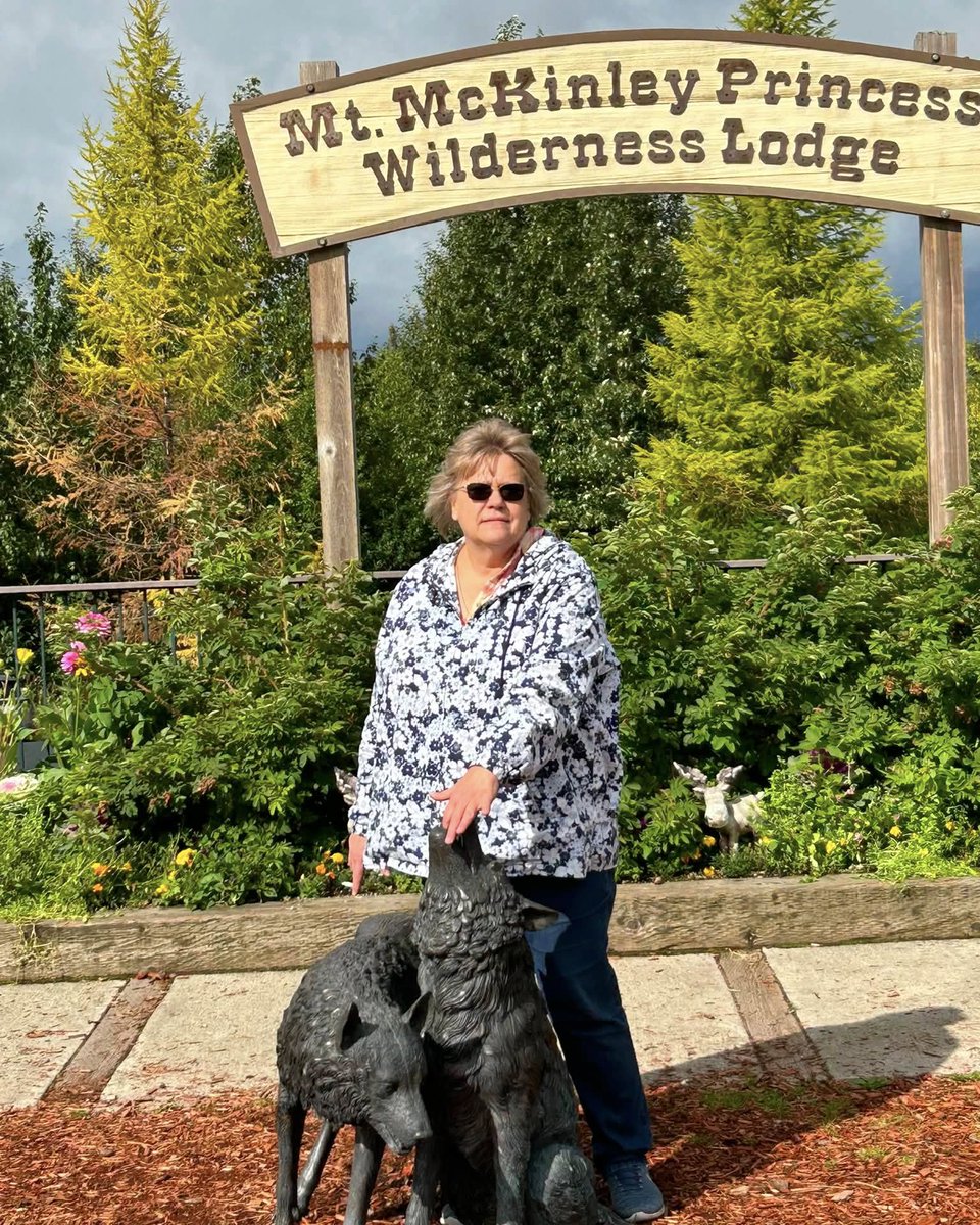 LUCAS_NiNos's tweet photo. Some of life’s best memories arrive when they’re needed most. I’m grateful Dad and Grandma got to share Alaska together. Xavier helped me care for Dad’s cows, and Dad’s hug when he returned said everything. I miss you every day, Dad. https://t.co/wREO4ALrFL