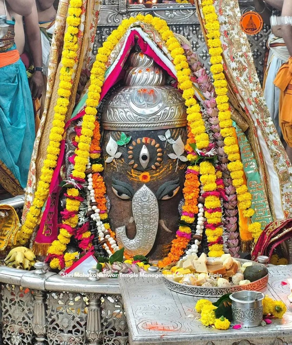 KailashOnline's tweet photo. जय श्री महाकाल 🚩🚩🚩 https://t.co/FVlLLBEYTy