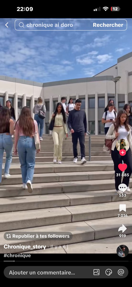user_m6nwt's tweet photo. Je pense j'ai un problème... je suis addict au histoire chronique IA sur tiktok🤣🤣 https://t.co/i0qVwDPU2j