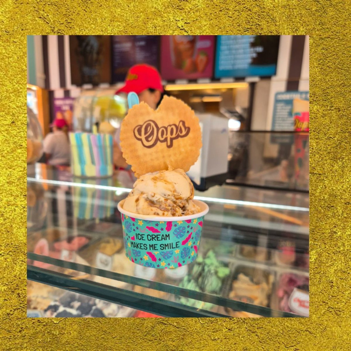 AshlynNakonfb's tweet photo. Ice cream makes me smile! And you? https://t.co/W8dEQ5DVXL
