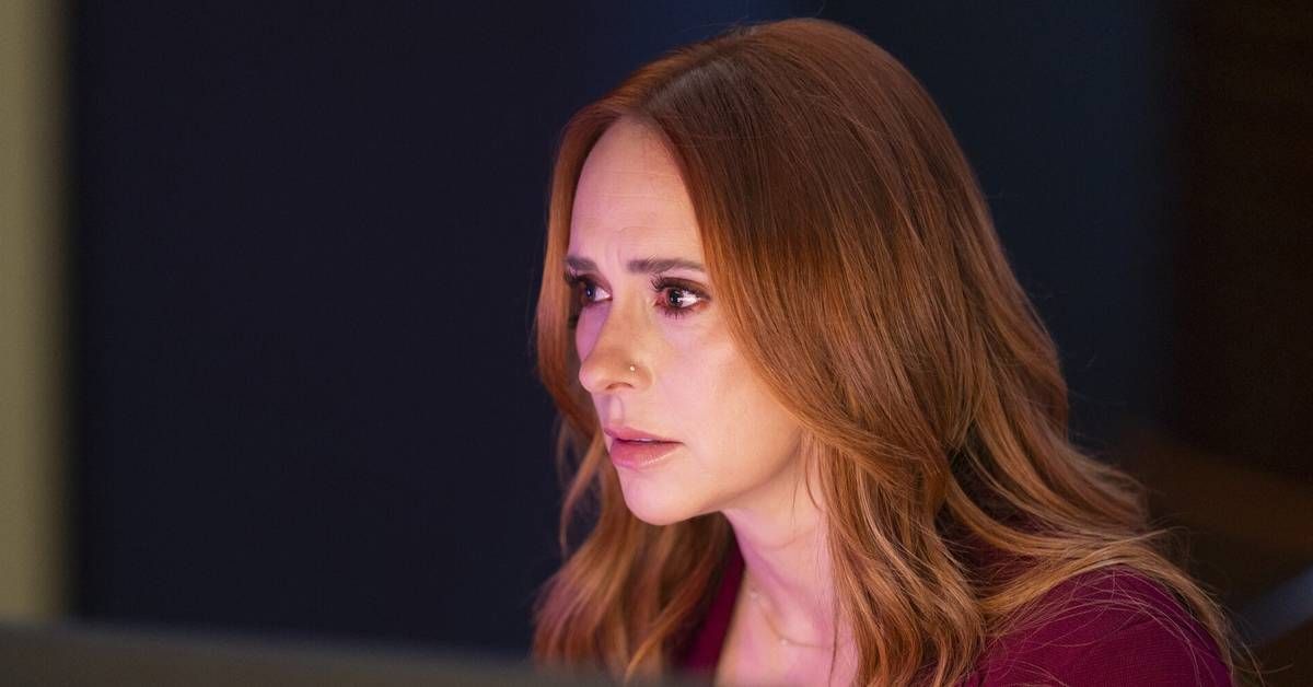 Collider's tweet photo. 9-1-1 Season 10 will officially feature Maddie and Eddie's first scene together after nine years. Find out more here. https://t.co/tbQUDlZrVF https://t.co/SX3ml1lE3y