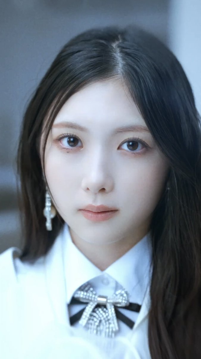 air____412's tweet photo. 美しさとクールさが共存してる
ビジュアルの強さもスタイルも完璧すぎるな https://t.co/dYynxOXZXB