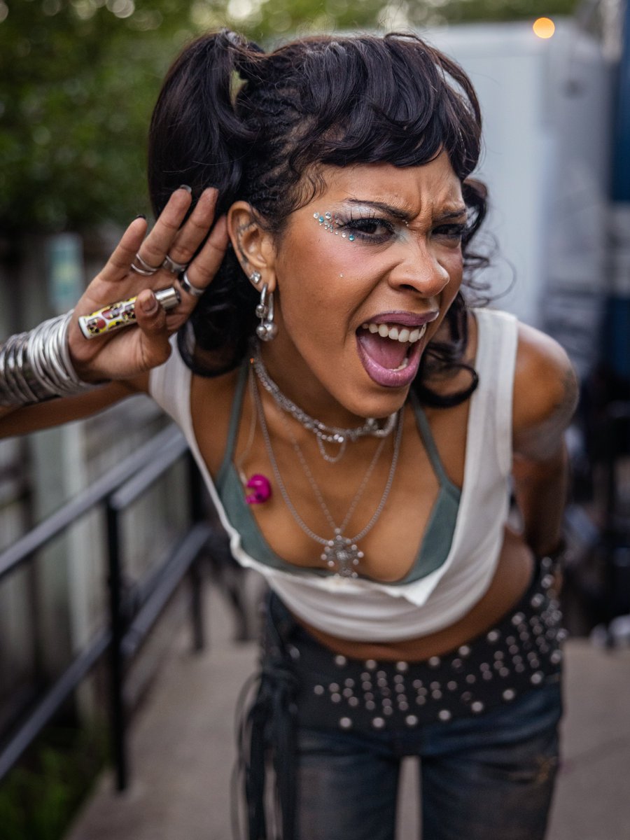 hourlyriconasty's tweet photo. Rico Nasty backstage at ‘The Hayley Williams Show’ in Mansfield! https://t.co/r8Ahn1Bvx4
