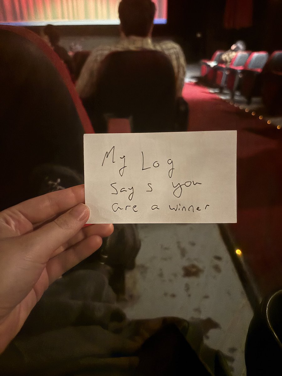 titleposting's tweet photo. during the 1st intermission the host (dressed as the log lady) gifted me this mysterious note &amp; during the 2nd intermission I was gifted these stickers ! hell yea! https://t.co/QZXiUtUWdd