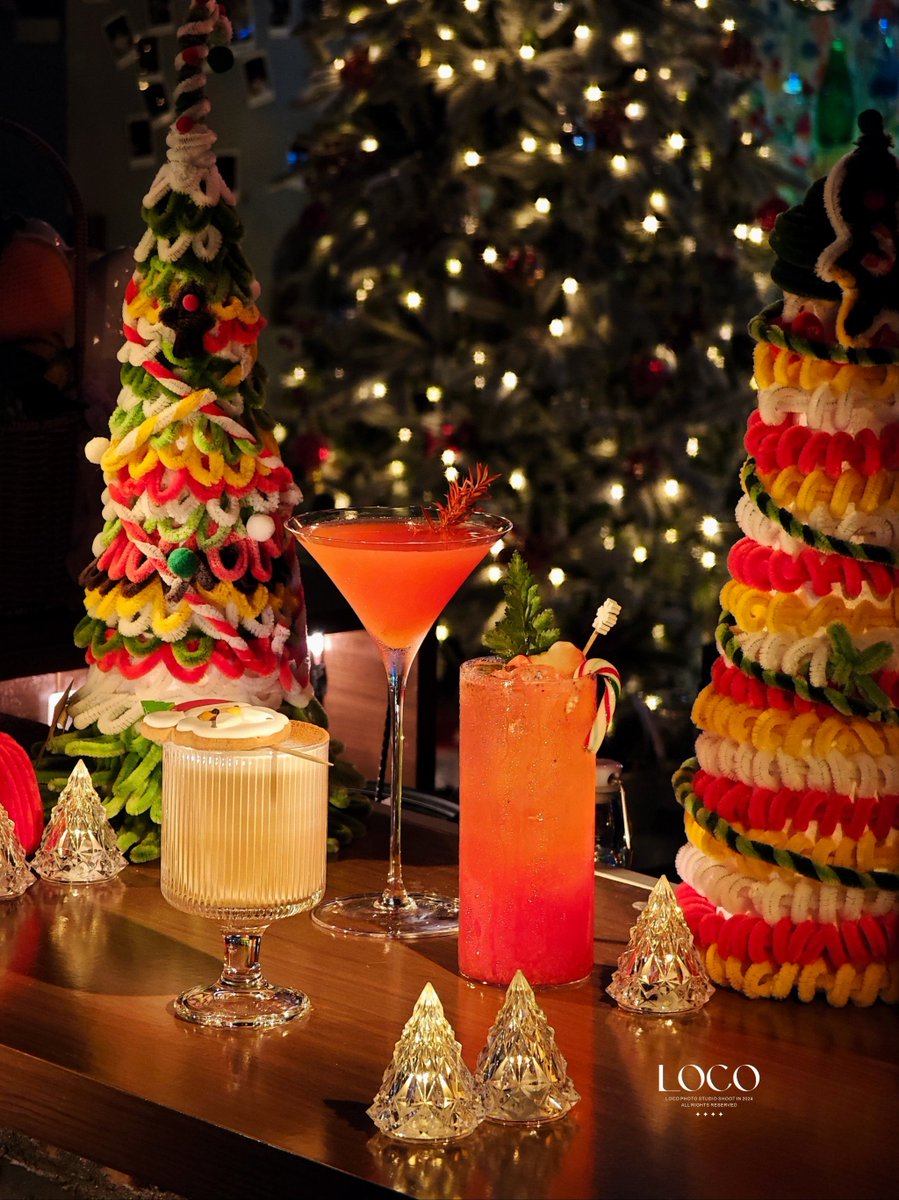 FeltonChernick's tweet photo. [Counting down to the most magical night of the year—sparkles, laughter, and warm hugs await! ] https://t.co/zKBKgwXwMU
