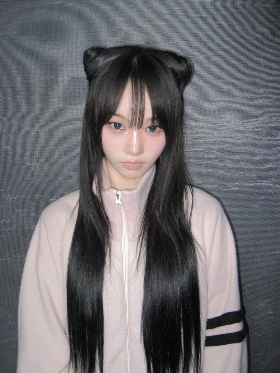 hiipe_princess's tweet photo. 🐈‍⬛🎧

#HIIPE_Princess #하입프린세스 #ハイププリンセス #ハイピー
#DOI https://t.co/xBlfyqOqAm