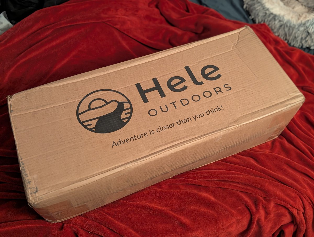 Ava_Unbound's tweet photo. The Hele Box Solo is here :)

This height-adjustable car-camping platform + 3" hybrid pad is exactly what I was looking for.

I haven’t even opened it yet, and @_moxiecat has already claimed it.

One more piece falling into place as the journey gets closer.

#AvaUnbound #IKITAO https://t.co/dke7EwtsDr