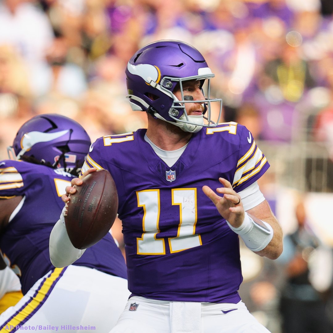 ESPNInsights's tweet photo. Carson Wentz is the first reserve to throw 3 pass TD and 0 INT in a season-opening win since Fran Tarkenton on Sept. 17, 1961 🏈

That just so happened to be the first game in Vikings history and Tarkenton's first career game 🤯 https://t.co/Wg5EBhbM1d