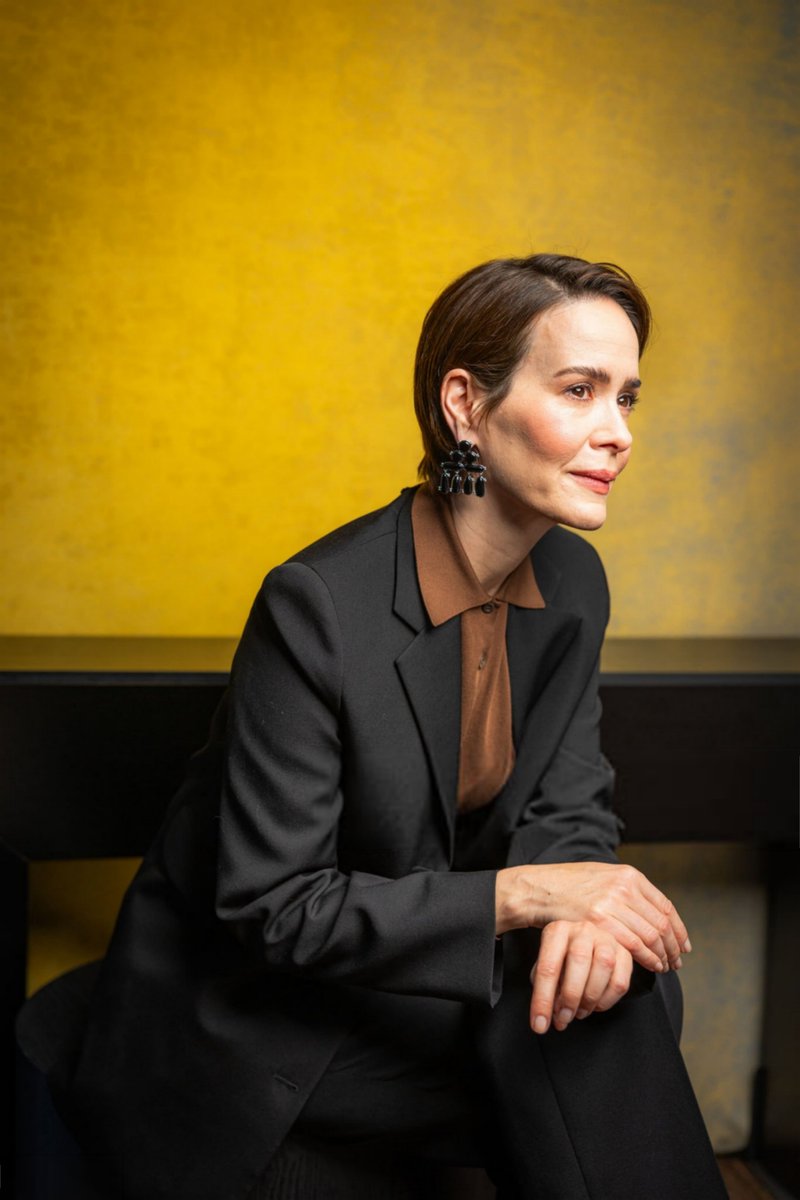 BraSarahPaulson's tweet photo. Novos portraits de Sarah Paulson para o Los Angeles Times fotografada por Jason Armond no #TIFF https://t.co/xShhpUI5bj