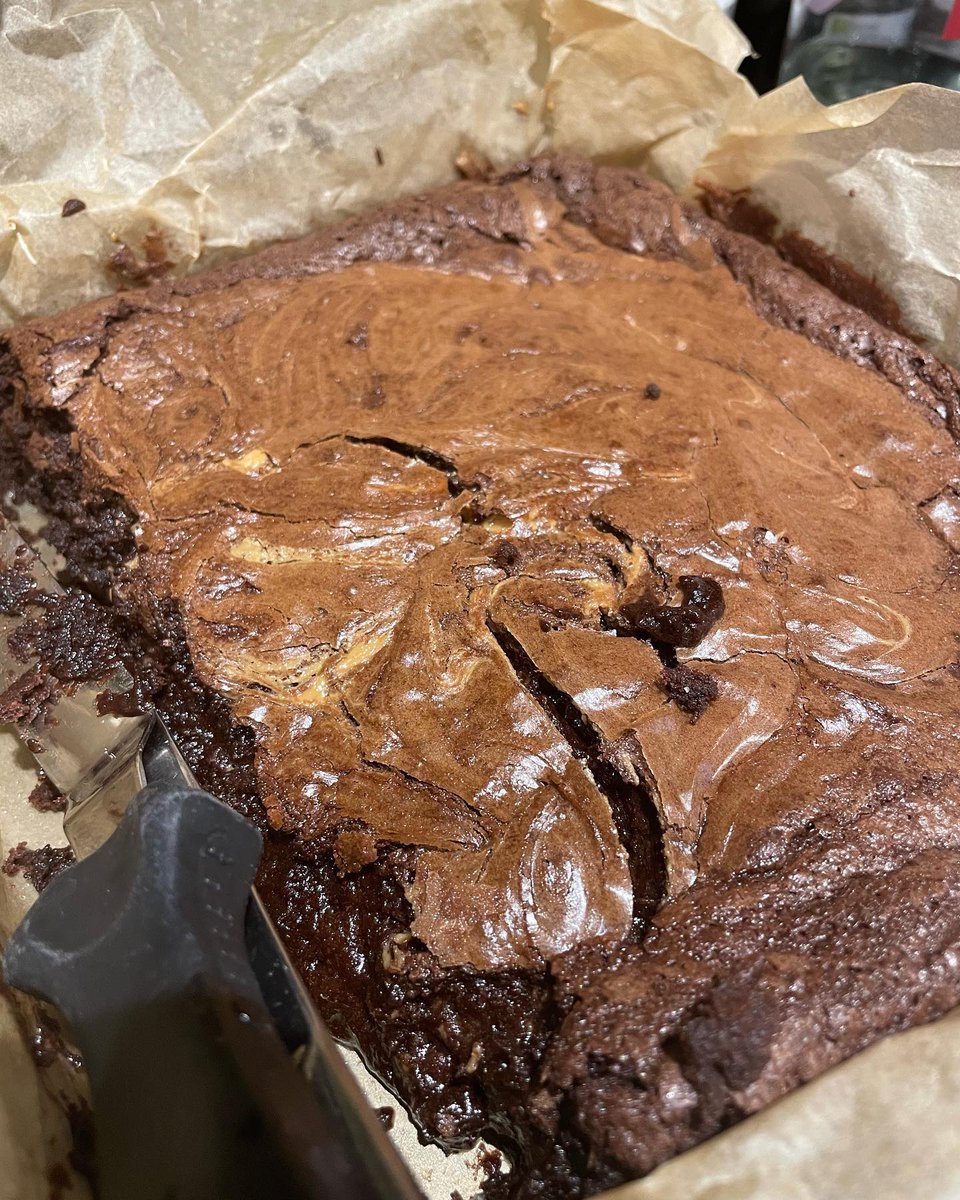 MaryaDebenhize's tweet photo. The finished article - unctuous and gooey  @orlandomurrin @bbcgoodfood https://t.co/aLm50EfDWt