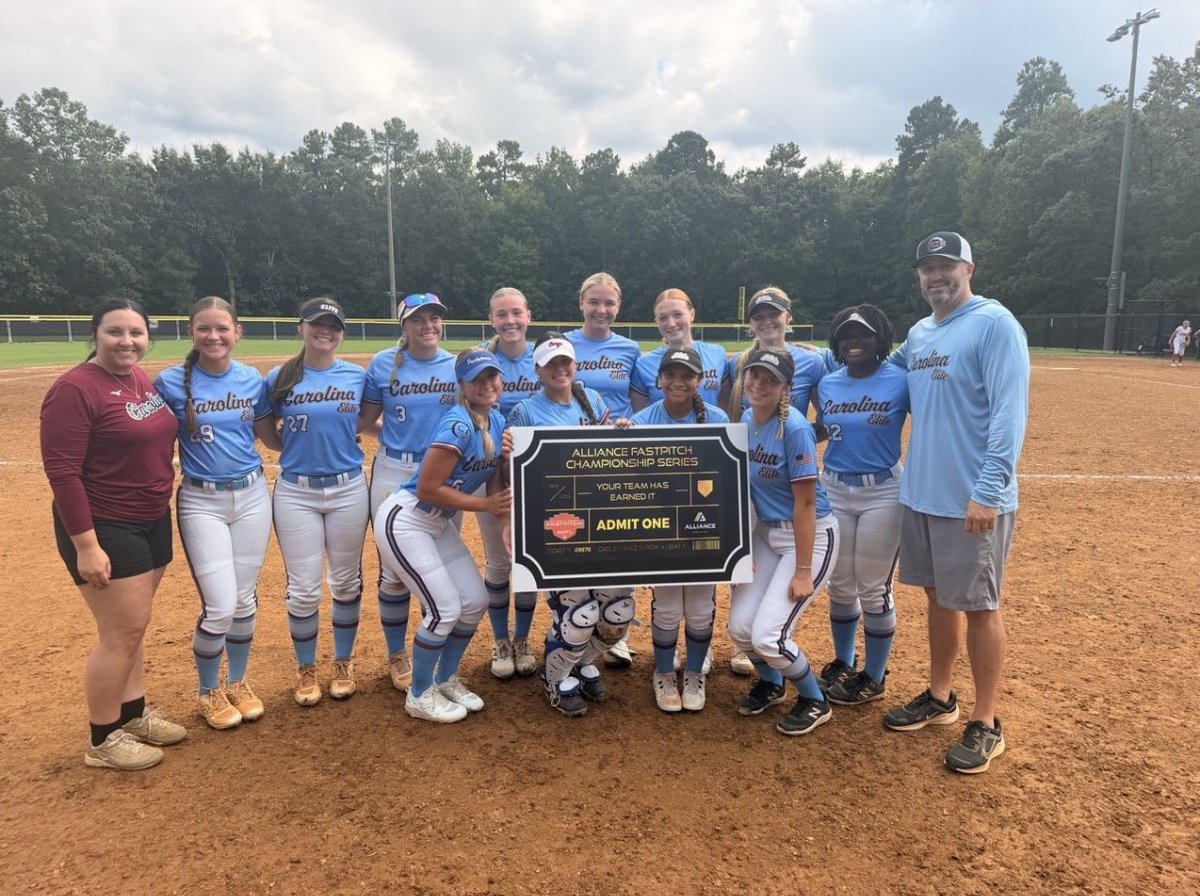 ScGenovese's tweet photo. 𝐍𝐀𝐓𝐈𝐎𝐍𝐀𝐋𝐒 𝐁𝐎𝐔𝐍𝐃! 🎟️

Big win in our semifinal game and earned a spot in the championship game! With long drives and flights home, we were unable to play the final, but finished unbeaten in bracket play and punched our ticket to #AllianceNationals next summer! https://t.co/9KAHNtcfRw