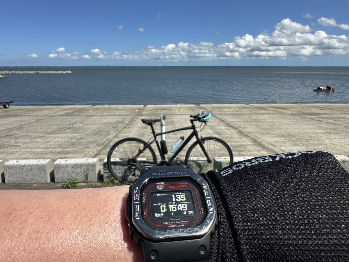 tetsuarue's tweet photo. 久々に乗れるチャンス🚴💨💨 https://t.co/aIMYJfj3UH