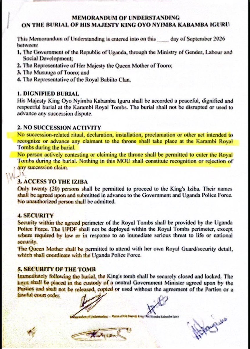 GeraldNuwareba's tweet photo. @Kijanangomaed Why are you not telling the people that no succession ritual was done as you were selected in pockets your still in pockets https://t.co/QW53DW2c4p