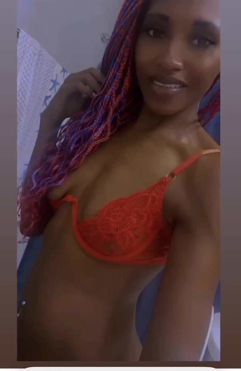 ChocolateEra_'s tweet photo. 🍒Sitting Pretty 🍒 #Love  #Chocolate #Nipples #Twitter  #Post #Freaky #Sunday #Good #Creamy #Pie 🥧 https://t.co/djRPwwcfuD