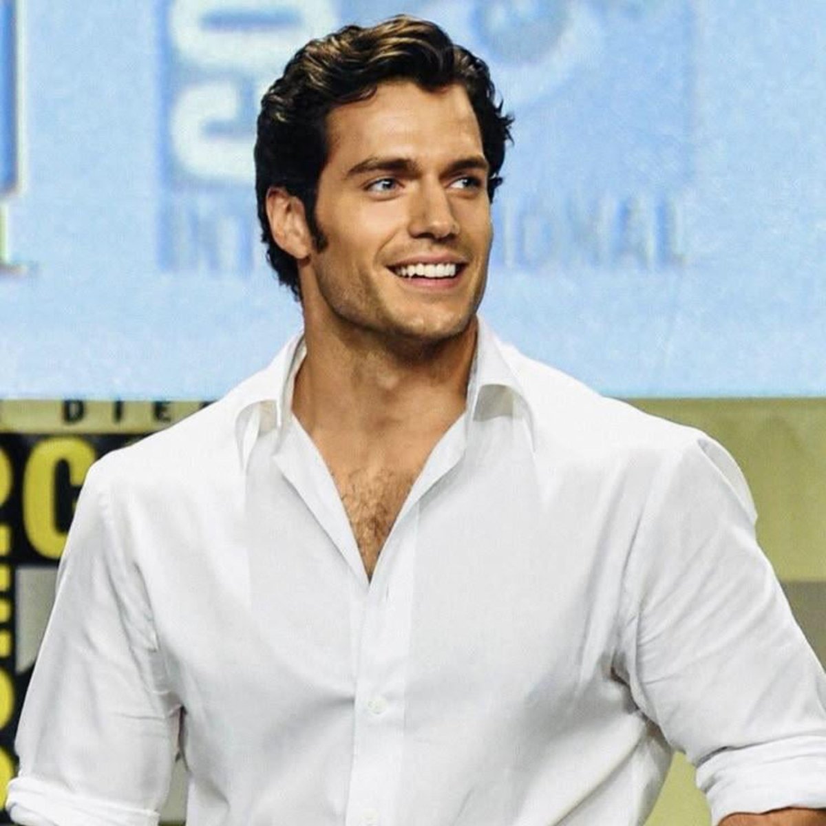 AboutHatePlus's tweet photo. RM of BTS has been voted the most handsome man in the world of 21st century. 

Henry Cavill ranked #2. https://t.co/uPoVdtnayb