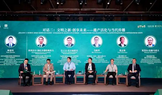 SnowrWiir's tweet photo. The 2026 "Liangzhu: A Dialogue across World Civilizations" event successfully opened at Lomonosov Moscow State University. Scholars &amp; students gathered to explore this 5,000-year-old UNESCO World Heritage. #Liangzhu #CulturalDialogue https://t.co/8DUTaUuvct
