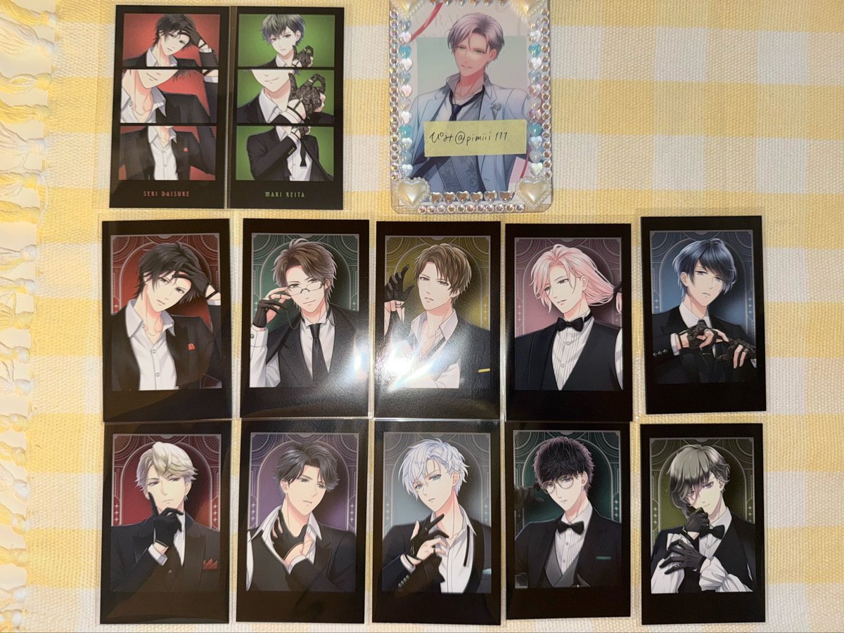 pimiii111's tweet photo. 【交換】スタマイ 10周年 前半 Hands in black

【譲】関/夏目/今大路/由井/神楽/槙/大谷/
　　九条/新堂/山崎/早乙女/瀬尾/日向/宝生

【求】(同種)荒木田

21.26日池袋お手渡し優先🤲🏻
郵送要相談📮
ご縁がございましたらよろしくお願いします。 https://t.co/Xvu2PnSZSz