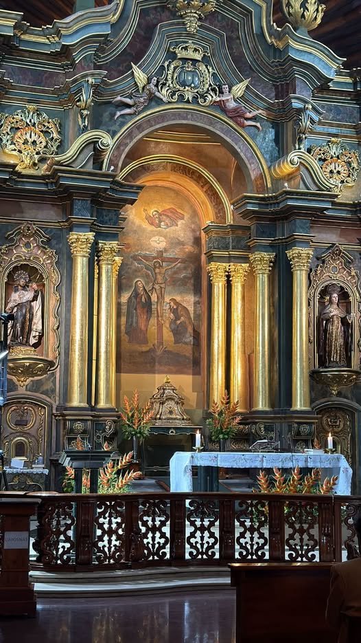 AgurtoMilton's tweet photo. @Louisagcia Sr. de los Milagros , te pedimos humildemente por nuestro grupo de oración y por cada uno de nuestros hogares. Permite que tu paz, tu amor y tu gracia reinen siempre en nuestras familias.Amen https://t.co/yUddOOS213