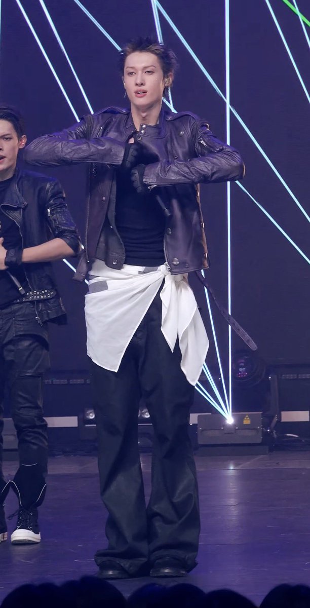ma33tp's tweet photo. MARTIN FaSHioN https://t.co/nQpheATyFX