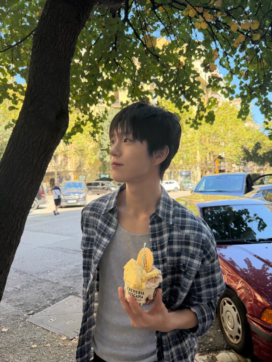 mimgomimi's tweet photo. 씹에겐남같다 거의 타블로수준 https://t.co/08ZmTUfyzq