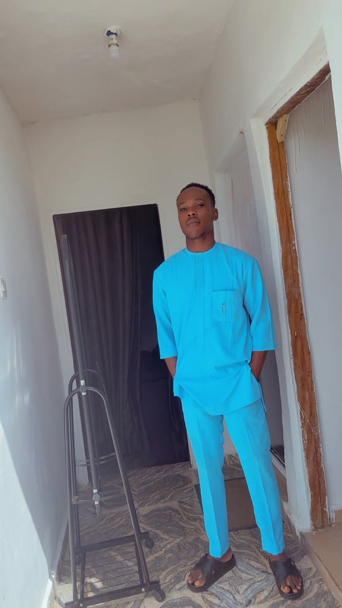 Celex_Stitches's tweet photo. ✨If its not luxury then its not from us🥰

       @celex stitches https://t.co/ap3MOgCdys