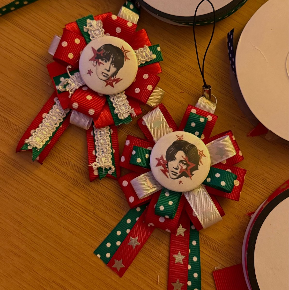horchatalattes's tweet photo. made some yoonkook ribbons for the celebrations this week ☆🇲🇽 https://t.co/3HLgVqV6JO