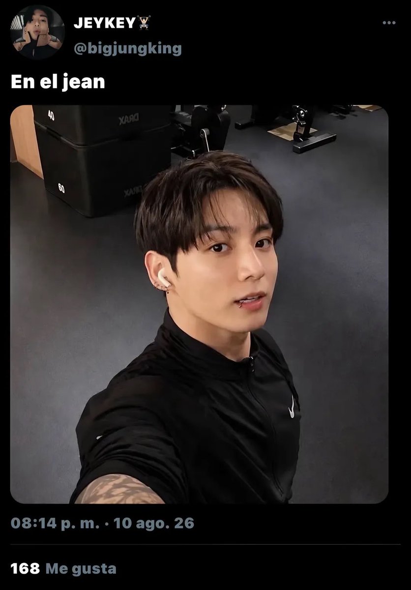 kooksjikooks's tweet photo. “Brouh” 💪🏻 koomi au 
Jm lleva 6 años enamorado de su “bro” 
• Social media 
• Todo es ficción, no se busca normalizar ni romantizar ningún tipo de actitud de los personajes https://t.co/JjNckla6PH