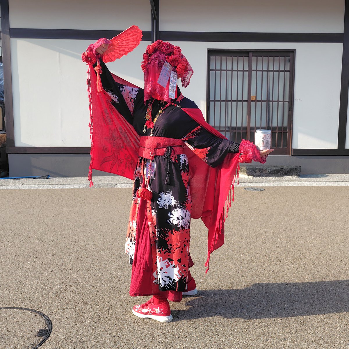 HKT48_POKE_GO's tweet photo. 🟥怪々YOKAI祭2026 初日　その１１

１枚目：あかか 様 (@hikobaeakaka) 

２枚目：Mi-ko 様 (@DokukeSyojyo)

--2026/09/12--
#太秦映画村 #怪々YOKAI祭 #百鬼夜行 #うずまさ百鬼夜行 #KYOTOYOKAIFESTIVAL #妖怪 #妖装 https://t.co/BfnUhvFAs4
