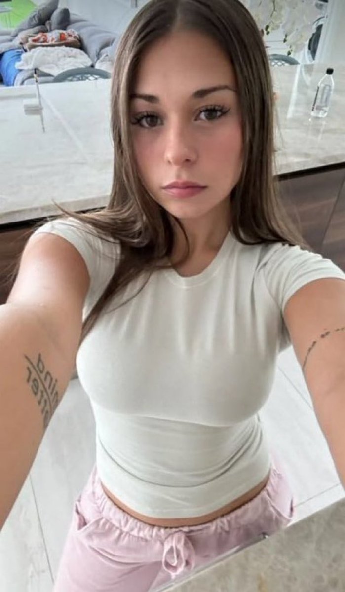 PayDaddy12345's tweet photo. come on loser🥺

why does sending turn you on so much🙄

it should never be this easy lmao

look into mommys eyes and press that silly button

now come impress me😖😵‍💫

you know you want to

being 18 is sooo eay thanks to loser cucks like u😂🫵

findom manscam catfish goonette https://t.co/ypqgM10V5X