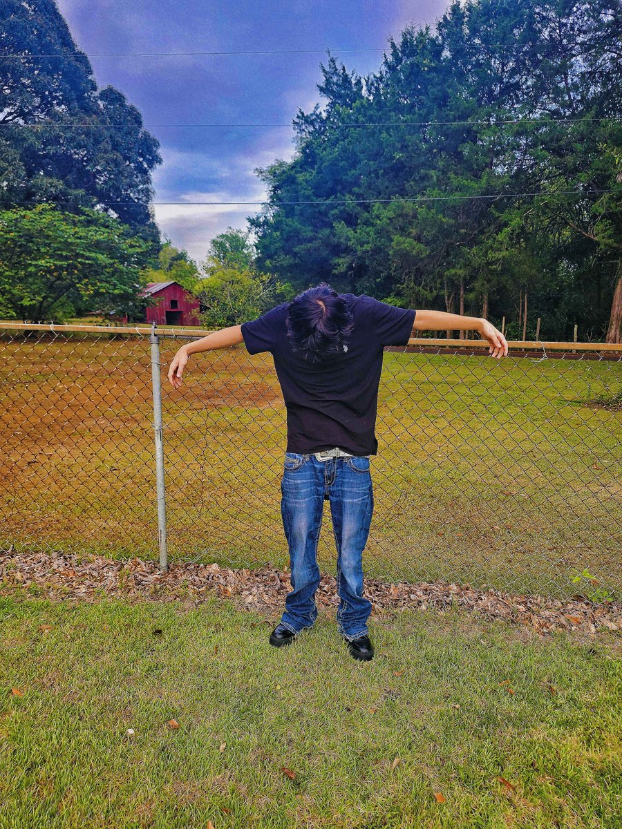 SCAIRCROWW's tweet photo. DEATH WAGON MUSIC VIDEO OUT NOW🎃🎃
https://t.co/iqZuyFU63g

#MusicVideos #fypシ゚viral #viral #trending #niche #underground #music https://t.co/9YAaLp9IJ2