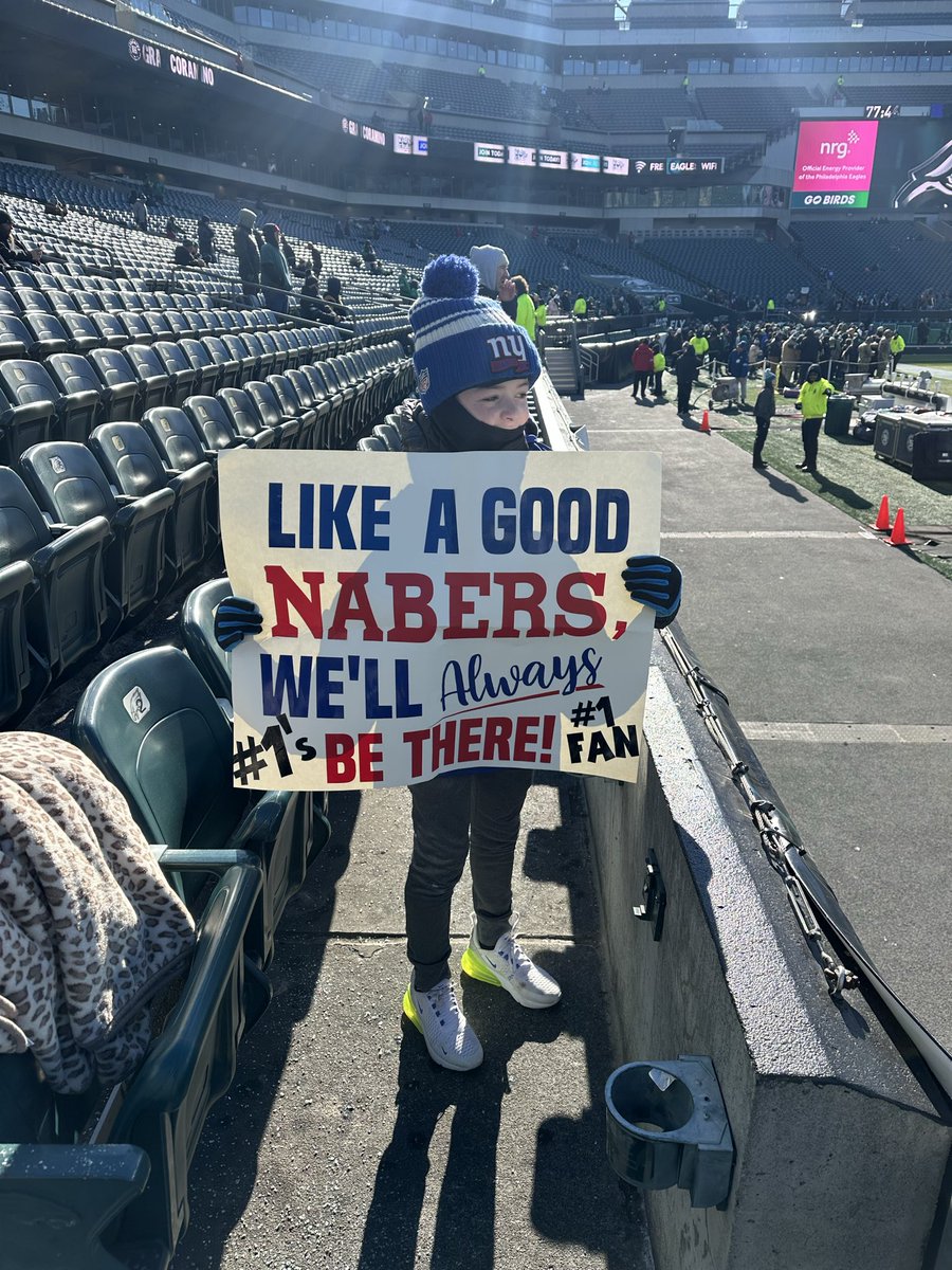 sHaPs926's tweet photo. This kid might get to finally experience the feeling of a winning NY FOOTBALL TEAM! @Giants  @camskattebo5 @JaxsonDart @LicensePlateGuy @espn @JEluemunor https://t.co/lJMl2ey26g