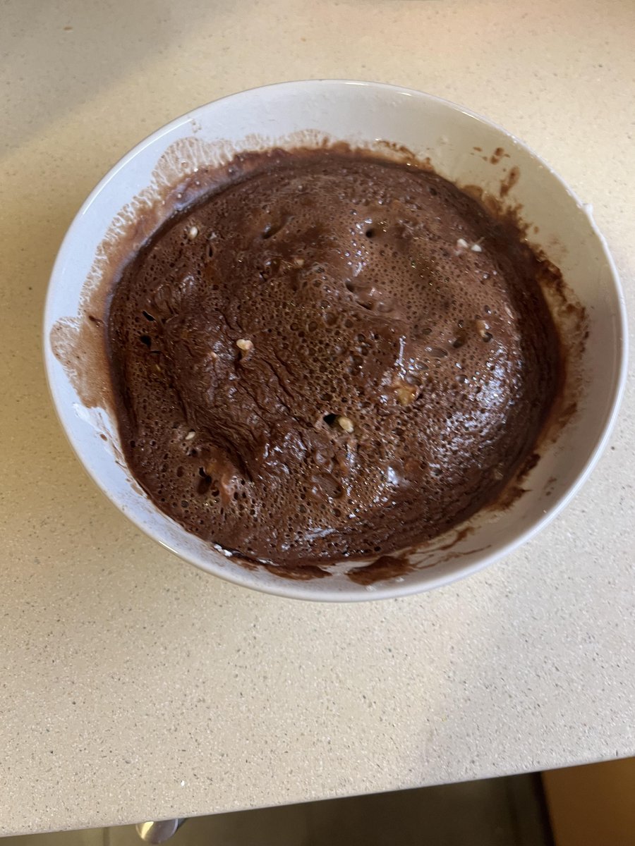 kitchen_chud's tweet photo. Tried to take a cold shower and fainted. My flatmates had to drag me out and they saw my small cold dick. #shrink

Protein farting brownie. https://t.co/977kcMzR2q