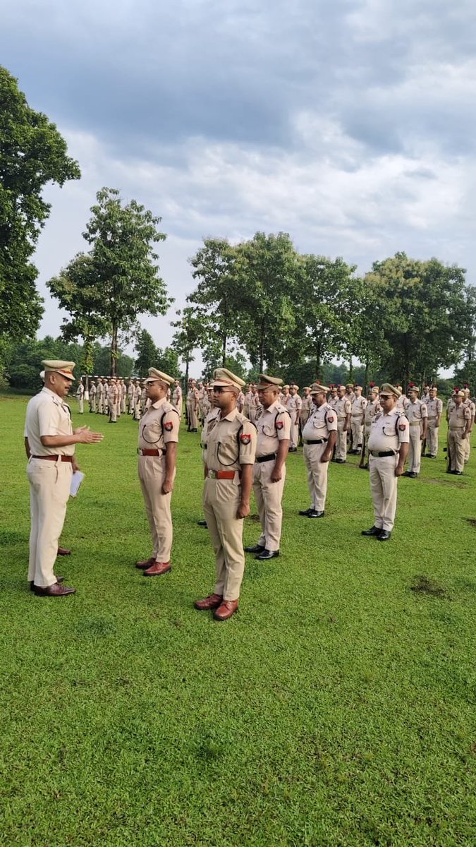 7thapbn's tweet photo. A glimpse of inspection parade conducted today by the 2nd-in-Command (2-I/C), 7th A.P. Battalion, Charaikhola, Kokrajhar at unit parade ground. 
@assampolice 
@DGPAssamPolice 
@7thapbn https://t.co/z1as6T960W