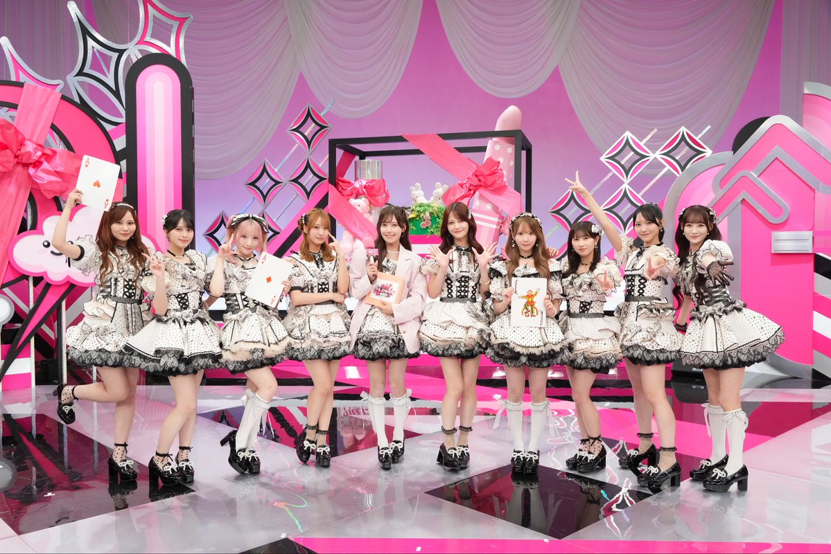 fujiequallove's tweet photo. 『キミはもっと＝LOVEを愛せるか!!!』💕
明日9/15（火）24:55～25:25 O.A.（関東ローカル）
イコラブのタイマン勝負⚡️
一撃ババ抜き優勝者は？！
TIF2026から「部活中に目が合うなって思ってたんだ」の映像をお届け🫶🏻
FODは引き続き匿名希望！プチ暴露が炸裂☺️

#イコラブ愛

https://t.co/Ftoek6nUjj https://t.co/JWpzQsaHz0