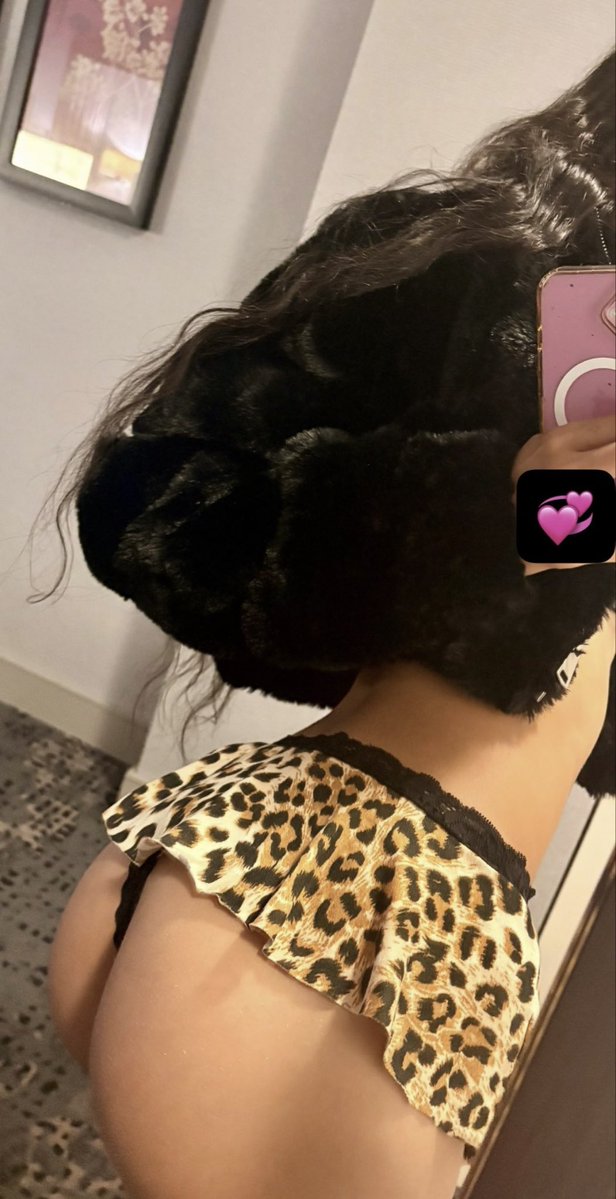 Azjanines's tweet photo. Let’s have some fun #MeetTonight 

https://t.co/WjNPlWKYSK https://t.co/eOnJrKxUjK